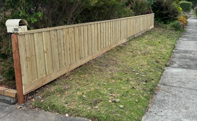 Timber Boundary Fencing Services in Bundoora